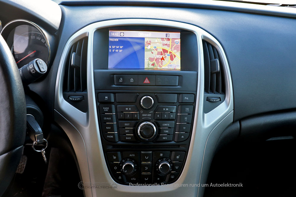 Navigation Reparatur Opel Astra J